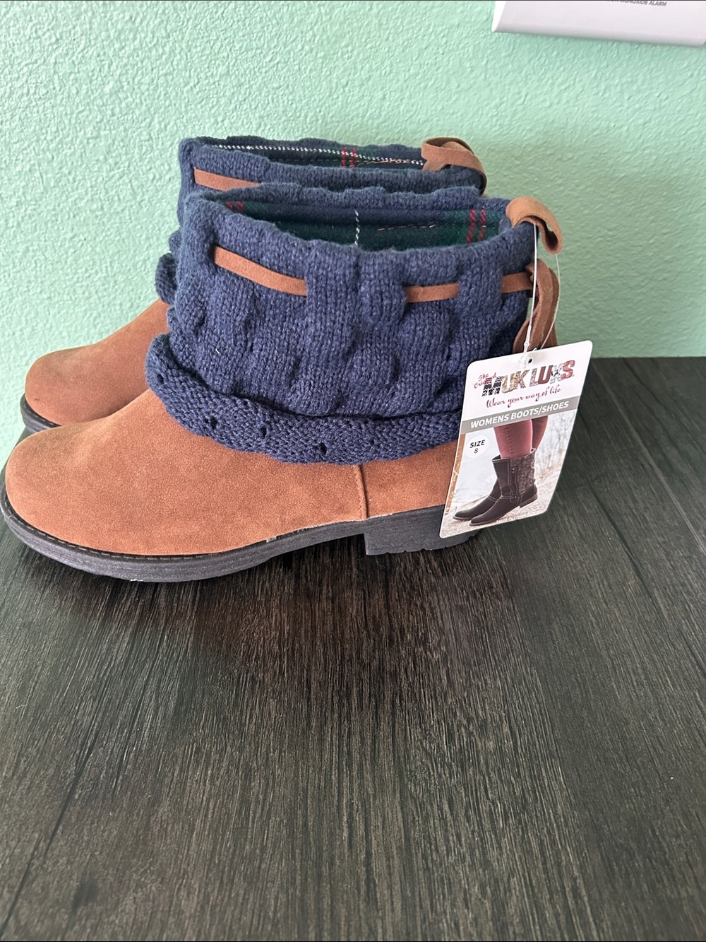Muk Luks Brown Suede Ankle Boots with Navy Knit Cuff size 8
